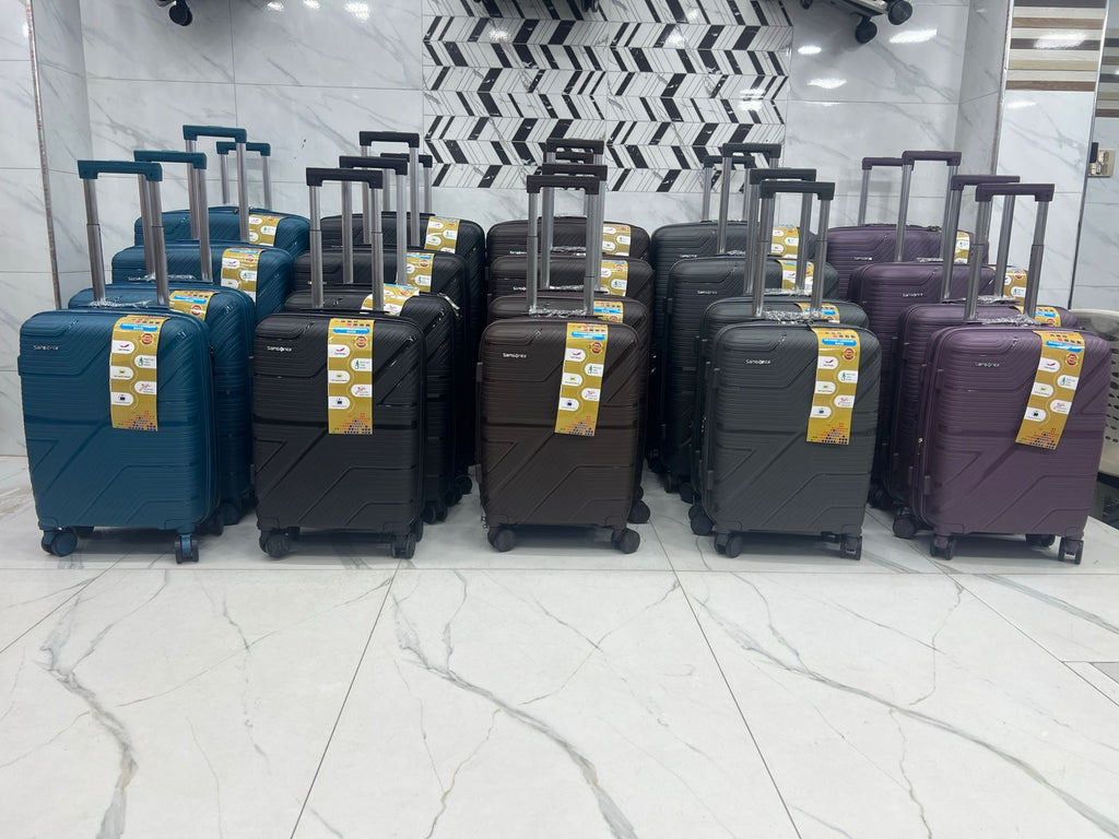 Samsonite luxury luggage bag set of 4