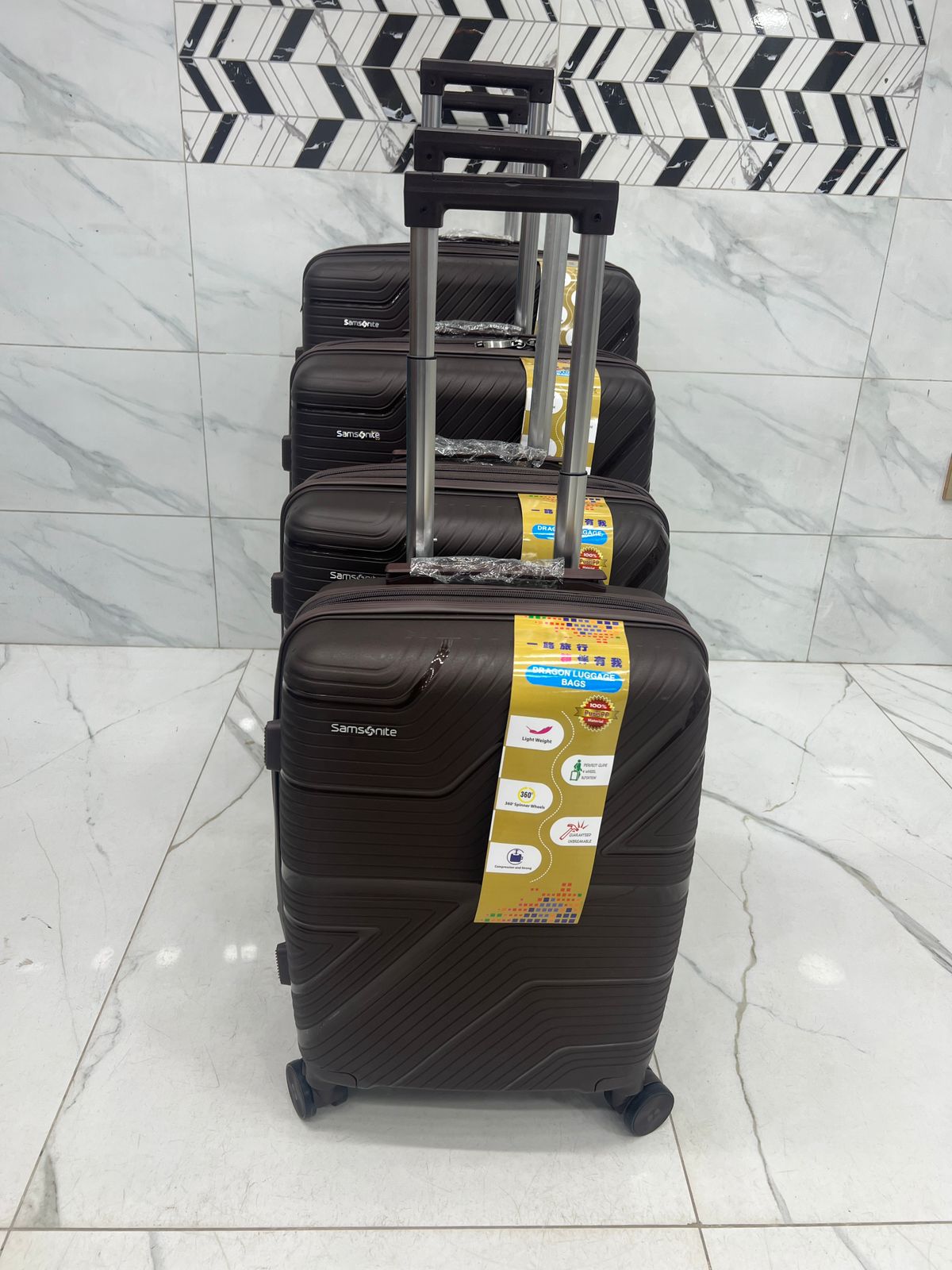 Samsonite luxury luggage bag set of 4