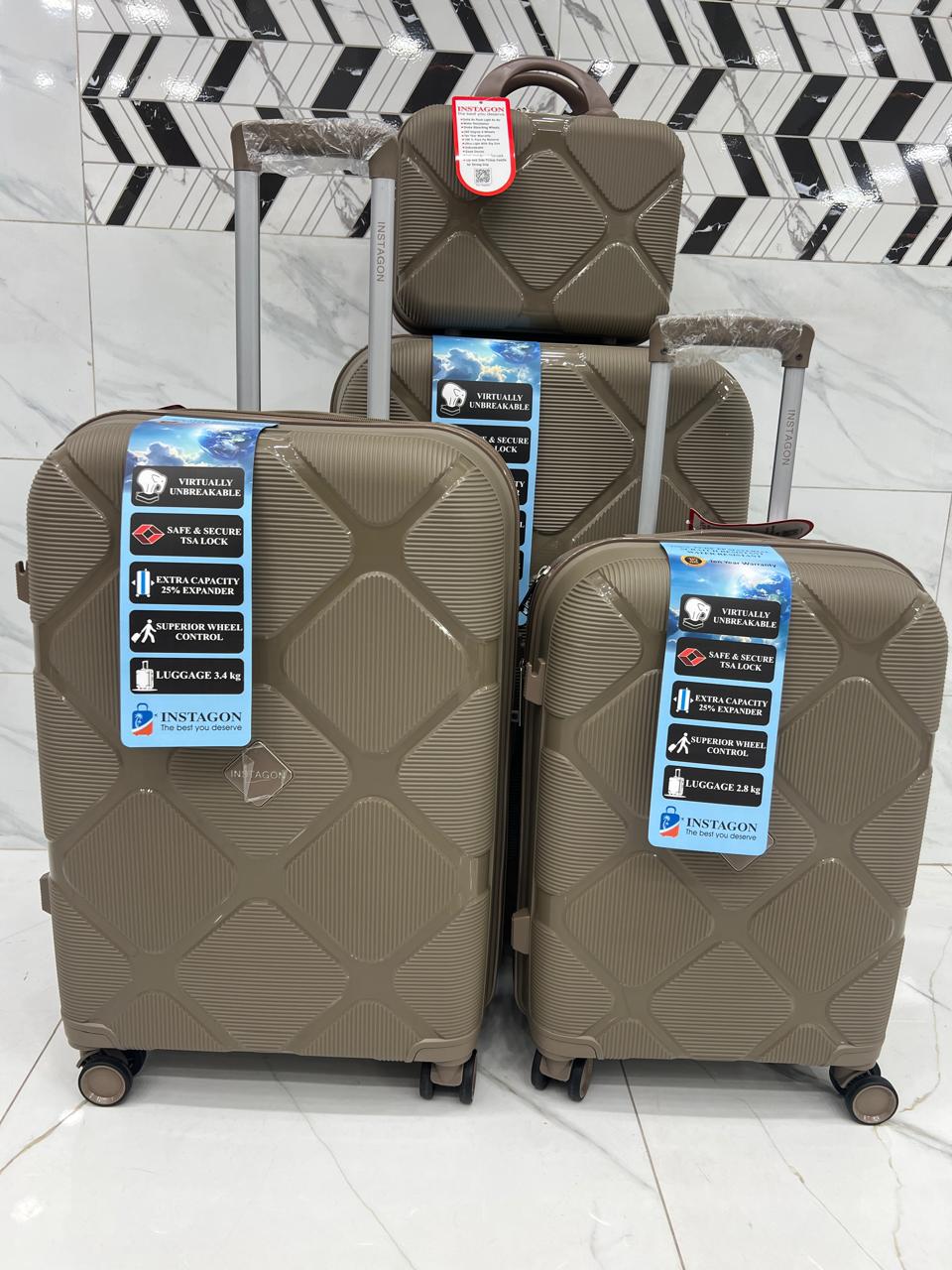 Instagon premium luggage bag set of 4