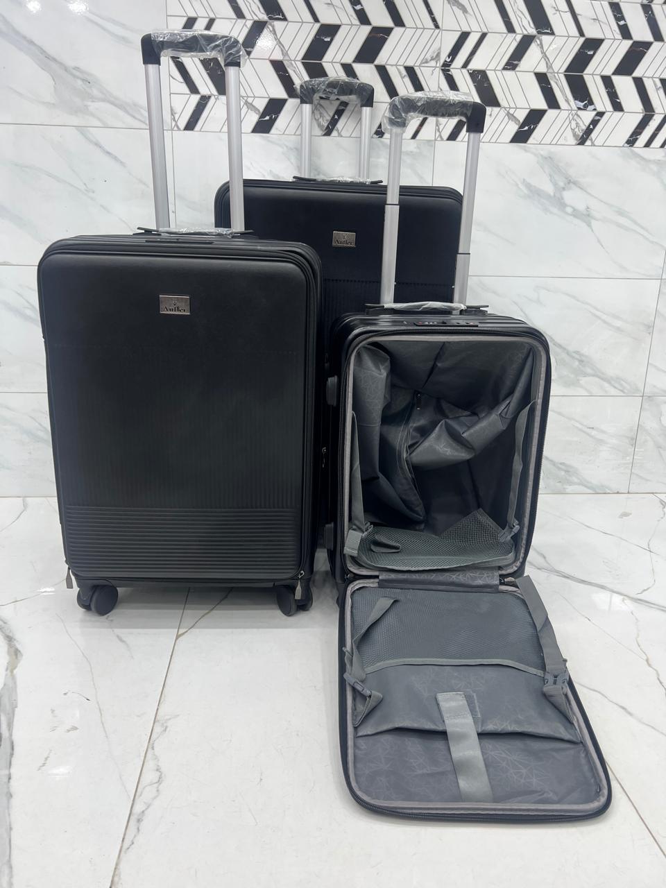IT premium luggage bag set of 3