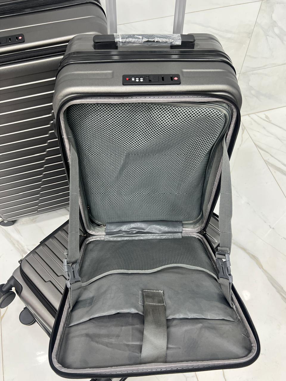 IT premium luggage bag set of 3